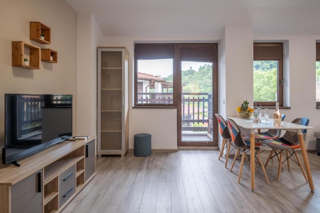 Tarnovgrad Apartments - Free Parking Veliko Tarnovo Eksteriør billede